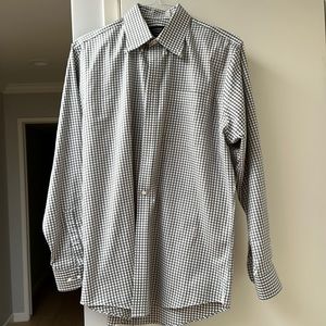 Men’s Nordstrom button down non-iron shirt
